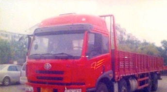 南京9.6米貨車長(zhǎng)短途運(yùn)輸與貨運(yùn)代理服務(wù)解析